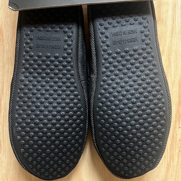 NWT True Religion Mens Slippers Mens size M 7/8 - Picture 5 of 6